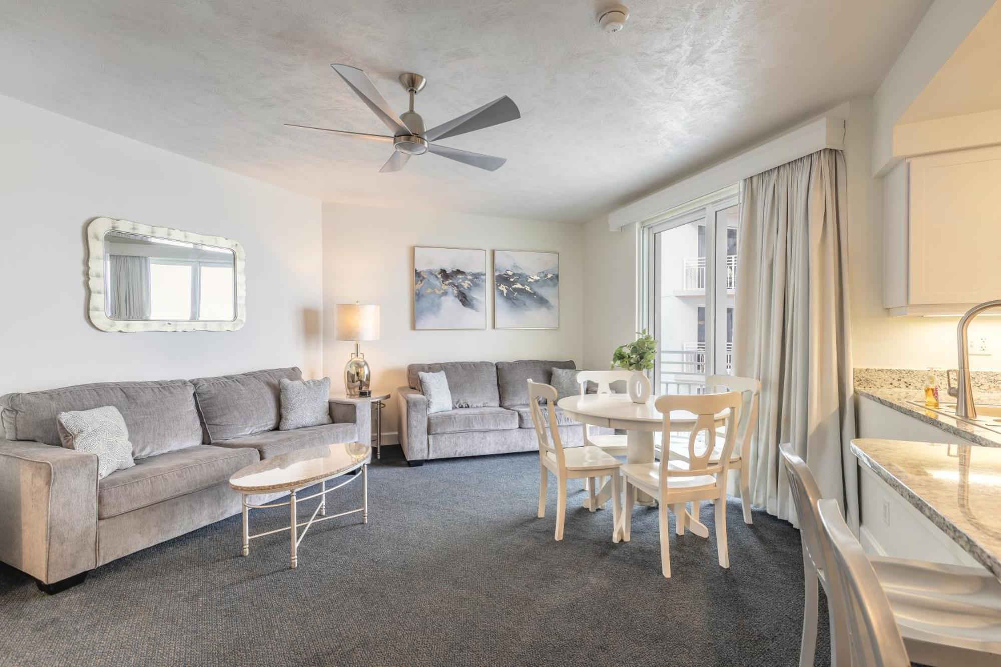 Beachfront Bliss At Ocean Walk Resort - Unit 1701 Дейтона-Біч Екстер'єр фото